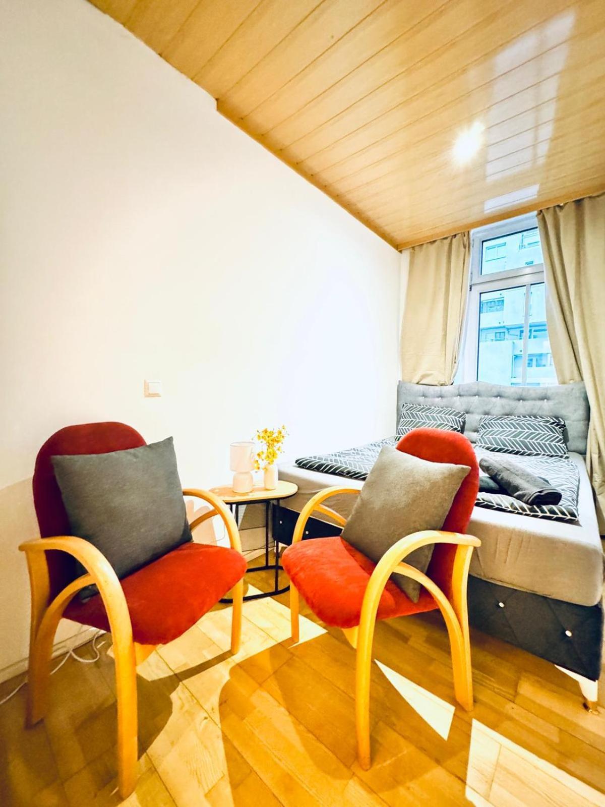 Cozy 4br For Up To 12people, 10minutes To Fac Platz Apartment Wien