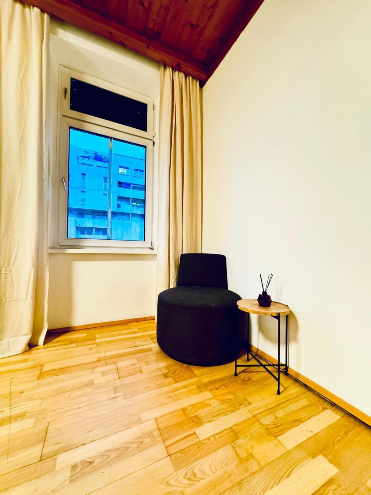 Cozy 4br For Up To 12people, 10minutes To Fac Platz Wien